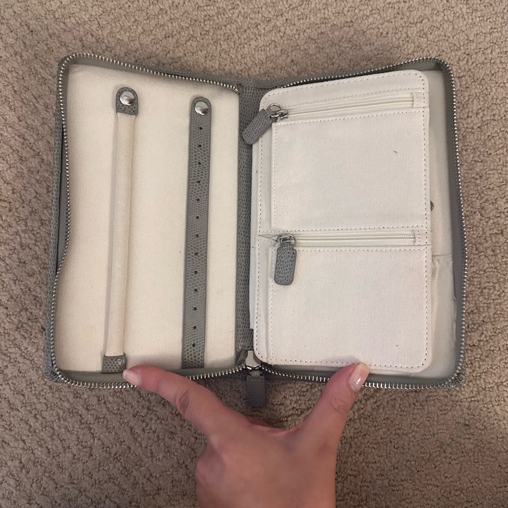 Pottery Barn Teen Gray and White Zip jewelry case